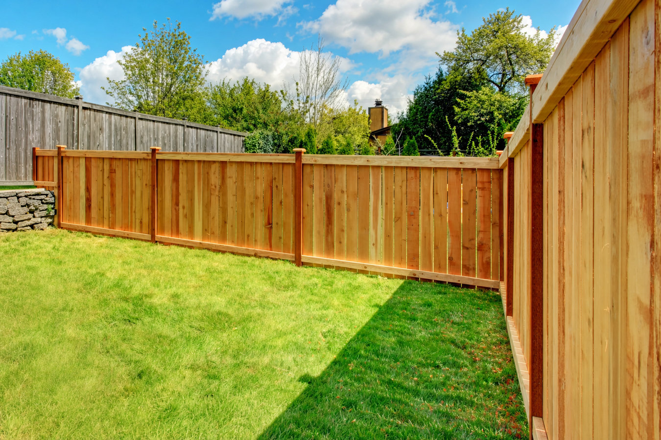 Wood and privacy fence installation